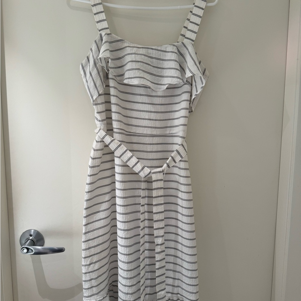 Banana Republic White and Gray Spaghetti Strap Sundress